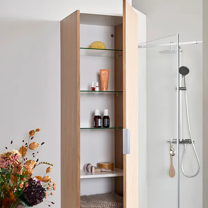 Hafa Go korkeakaappi vaalea tammi