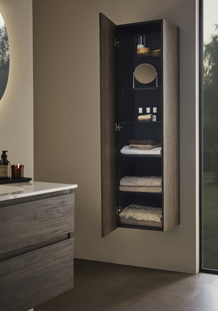 Korkeakaappi Style Ruskea Tammi