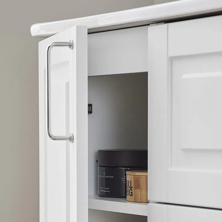 Hieno pesuallas Grace-kylpyhuonekalusteille