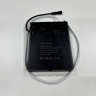 Muuntaja Store Peili (Touch) 30W 2025-